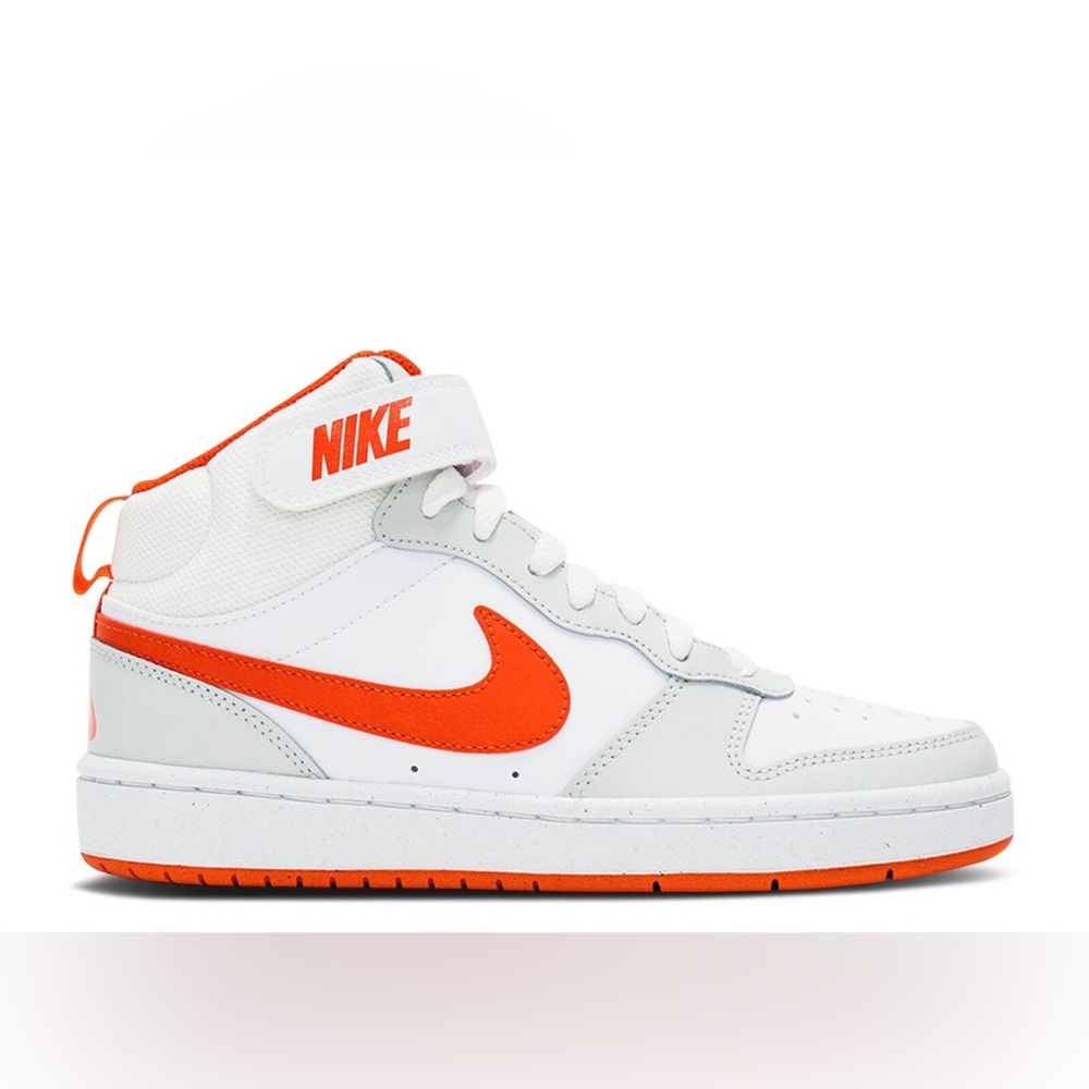 Nike White and Red Sneakers High-Top Style